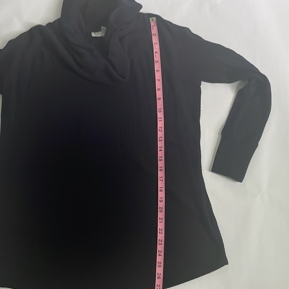 Jessica Simpson Maternity Waffle Weave Top - Picture 8 of 9